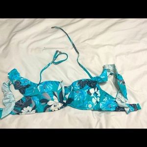 Seafolly Lola cold shoulder bikini top